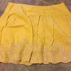 Yellow embroidery skirt